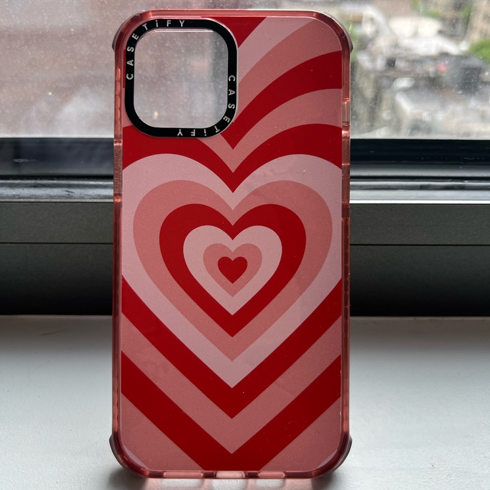 Castify 80s pink heart ultra impact iphone12 pro max
